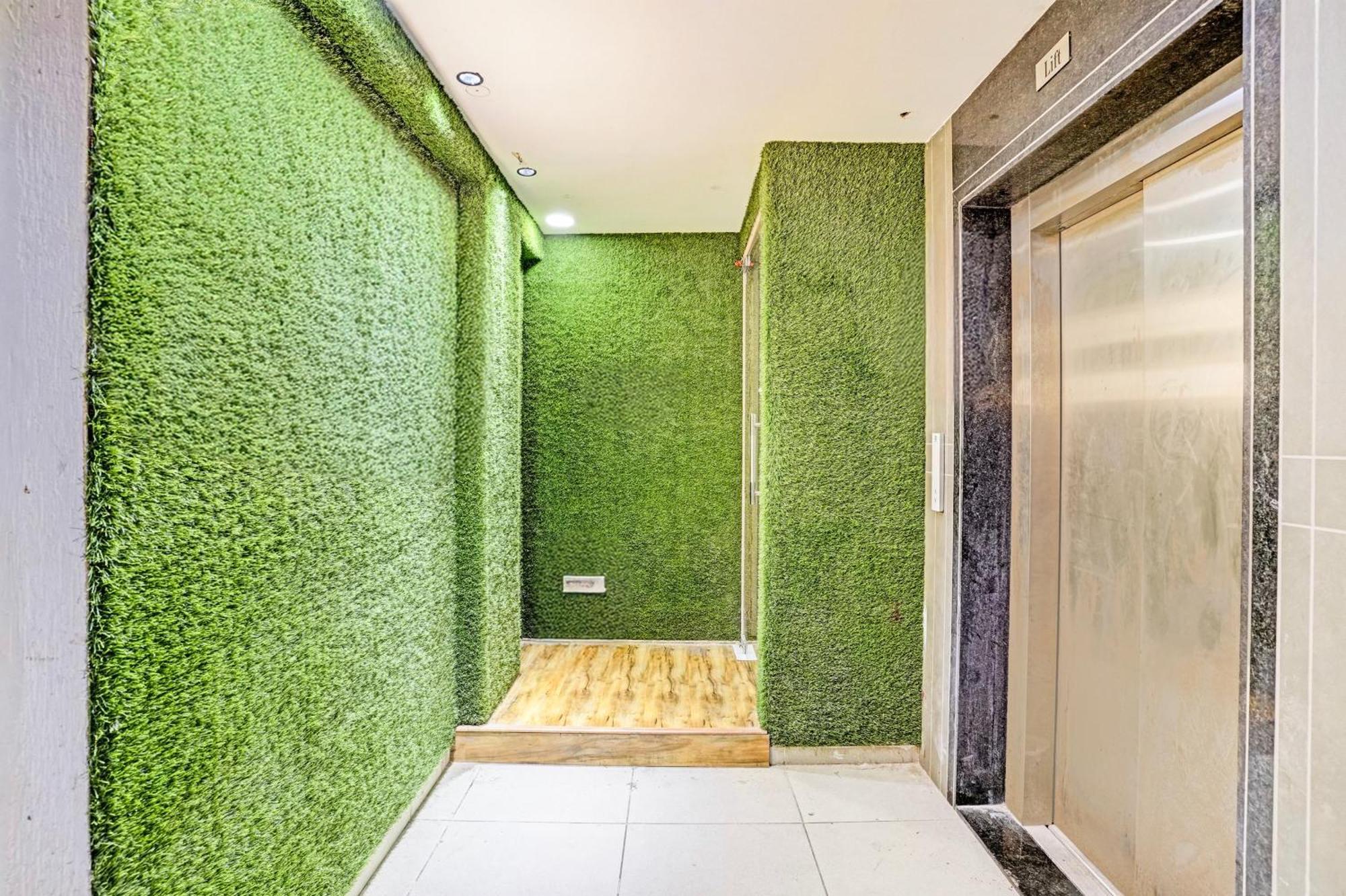 Super Collection O Vesu Surat Formerly Hotel Signature エクステリア 写真