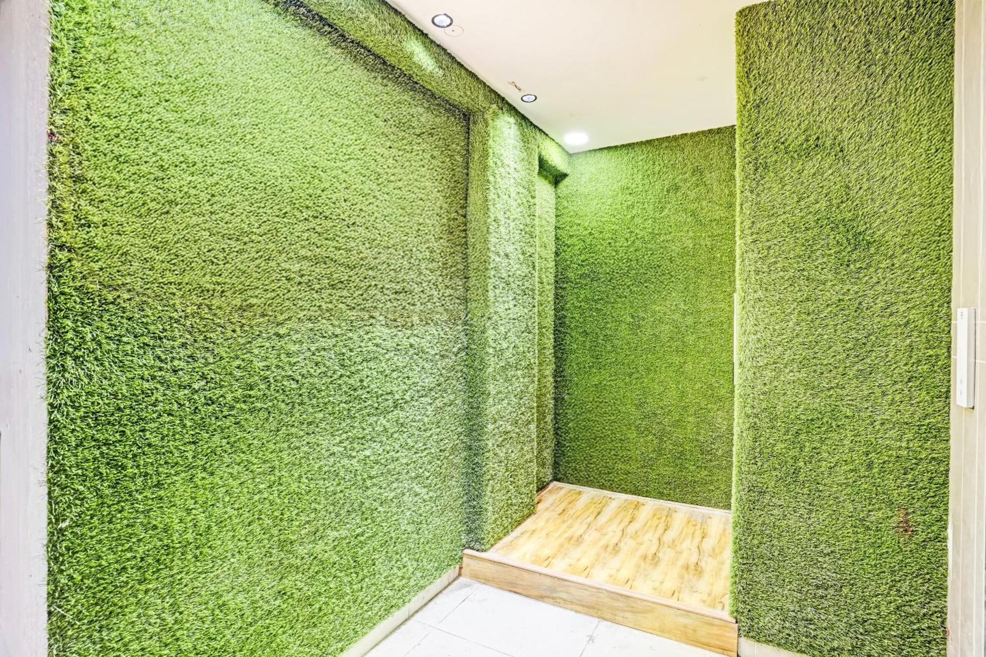 Super Collection O Vesu Surat Formerly Hotel Signature エクステリア 写真