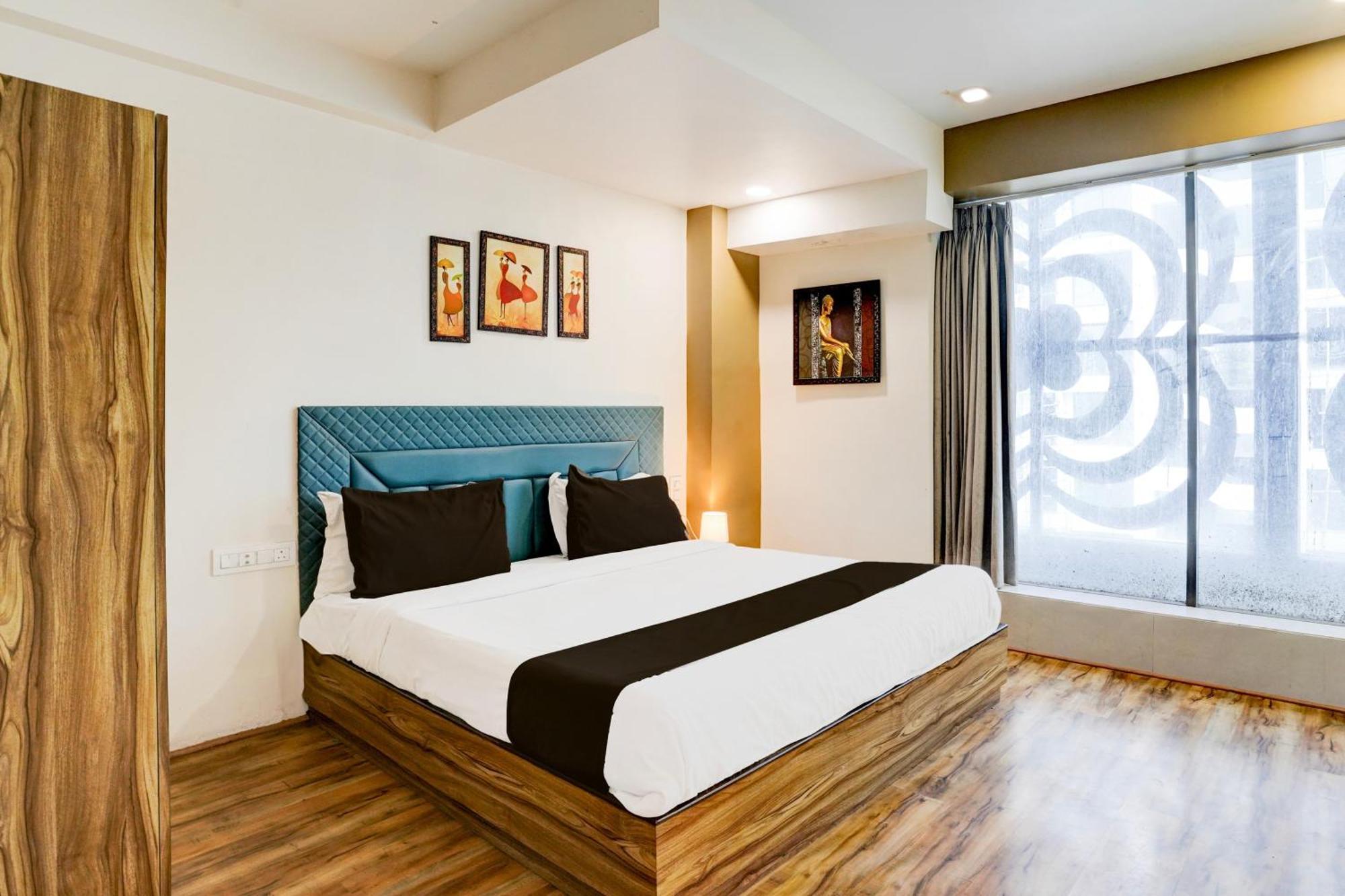 Super Collection O Vesu Surat Formerly Hotel Signature エクステリア 写真
